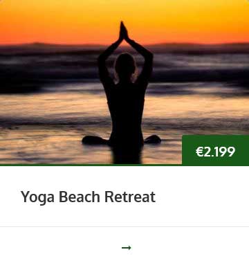 yoga-beach-retreat